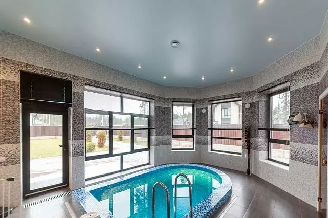 небольшой евро бассейн в бане